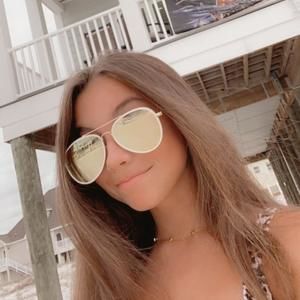 Meet your Posher, Joanna